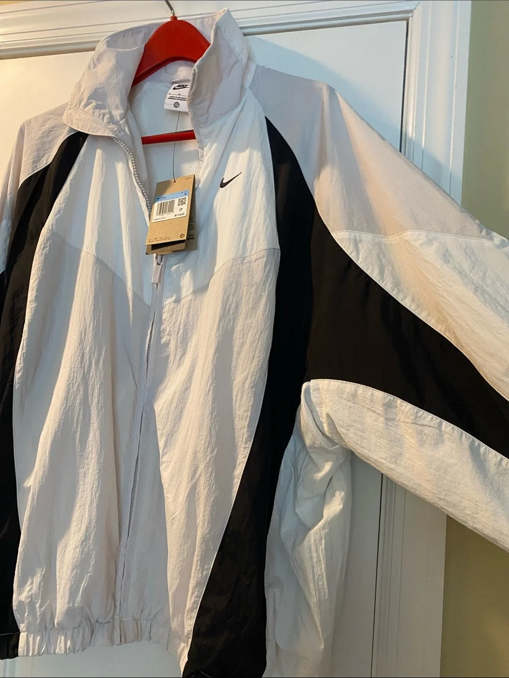 Nike Full Zip Embroidered Logo Oversized Jacket NWT